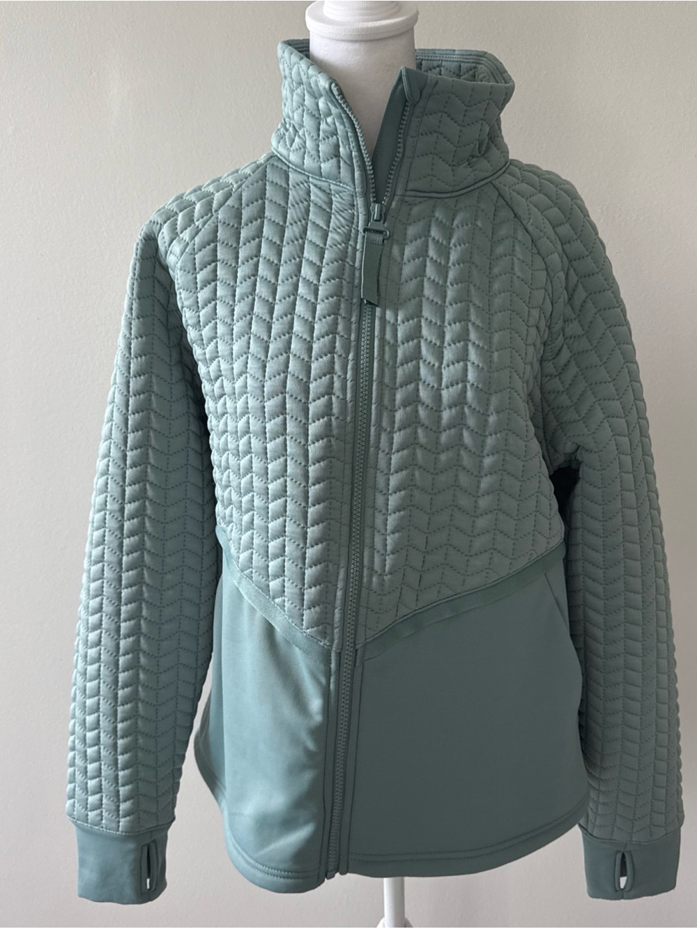 Avia Quilted Zip-Front Women's Jacket in Seafoam Green